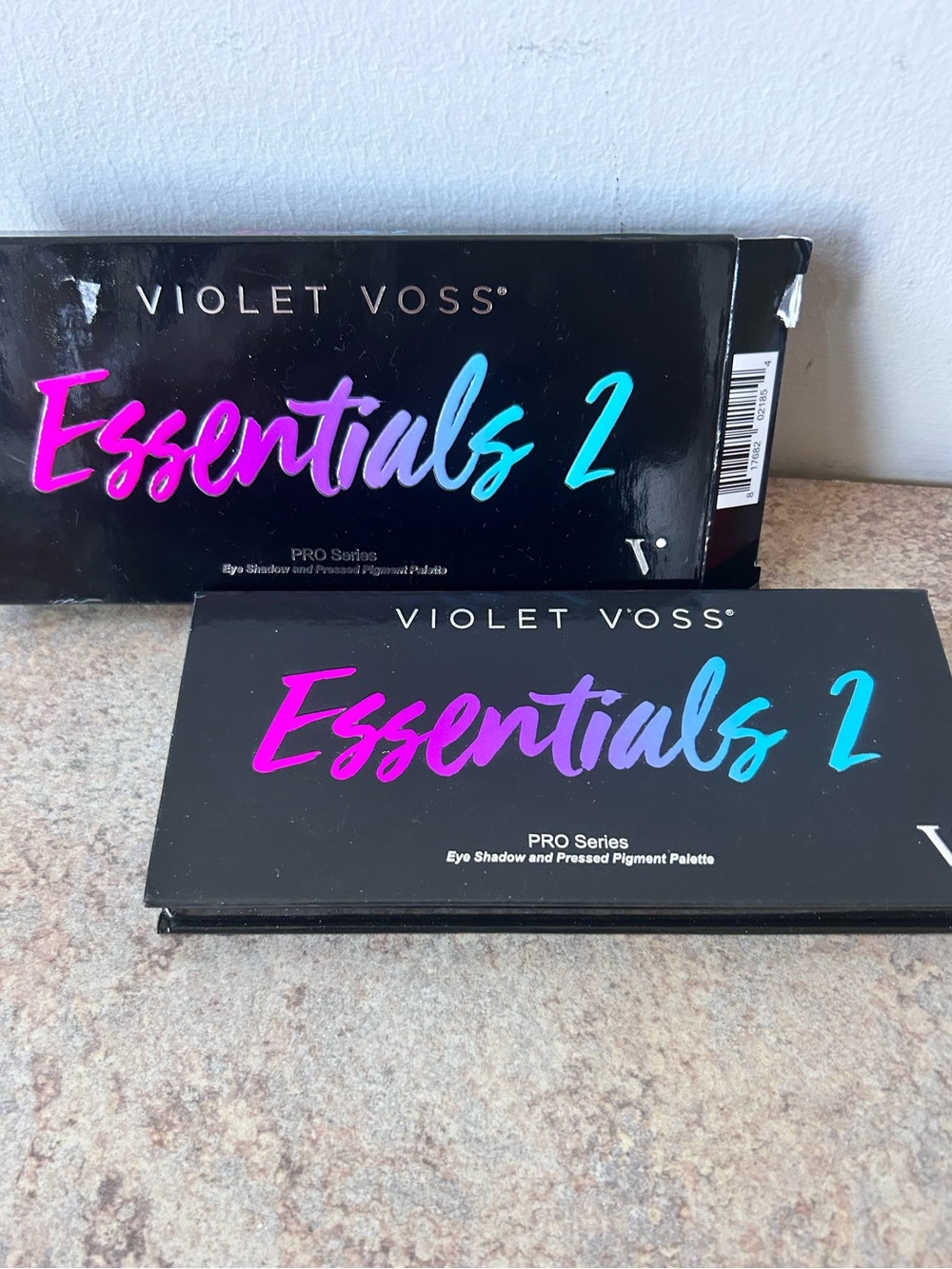 NWT Violet Voss Essentials 2 Eye Shadow Palette of 10